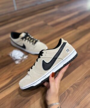 Tênis Nike Dunk Low Premium