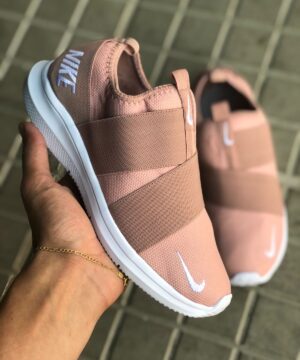 Tênis Nike Meia Feminino Lançamento