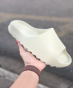 Chinelo Slide Yeezy premium