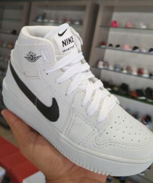 Bota Nike Air Jordan Infantil