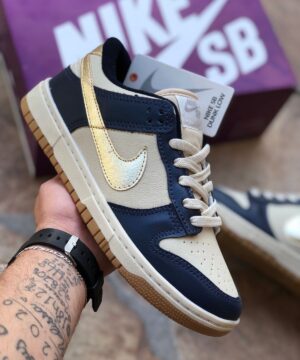 Tênis Nike SB Marinho Ouro Feminino Premium