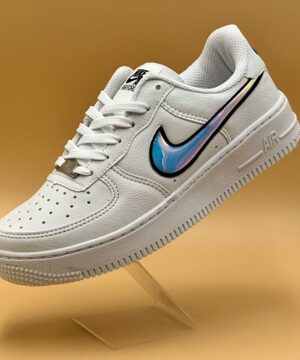 Tênis Nike Air Force Holográfico Feminino