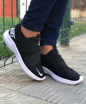 Lançamento Tênis Nike Slip Feminino