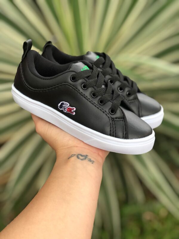 tenis 5 3 3