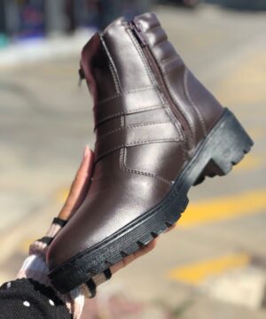 Bota Feminina 16