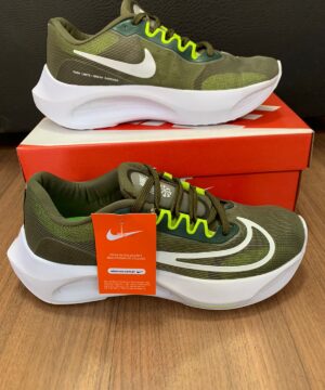 Tenis Nike Zoom Fly 5 2