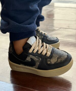 Tenis Nike Air Force Camuflado Infantil 7