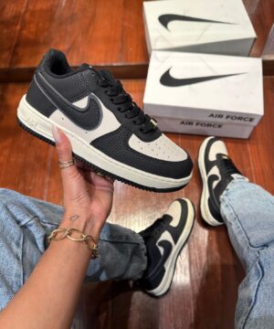 Tenis Nike Air Force Panda Premium 3