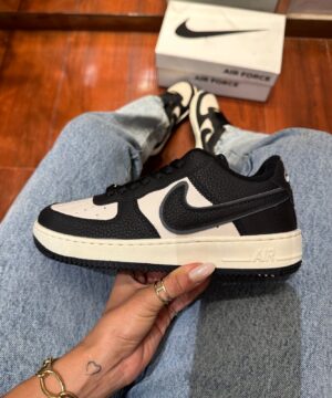 Tênis Nike Air Force Panda Premium