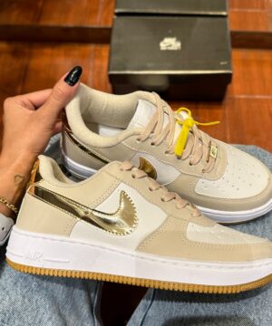 Tênis Nike Air Force Premium Feminino