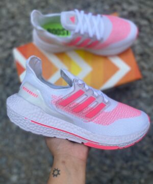 Tenis Adidas Ultra Boost Feminino 8