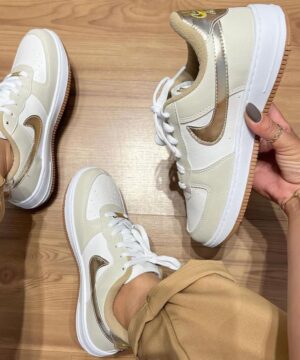 Tênis Nike Air Force Gold Premium Feminino