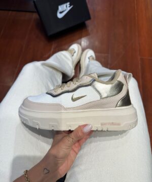 Tênis Nike Air Force Nude Ouro Premium Feminino