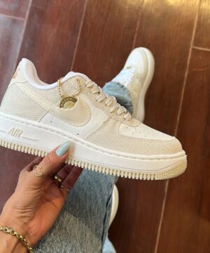 Tênis Nike Air Force Medalha Premium Feminino