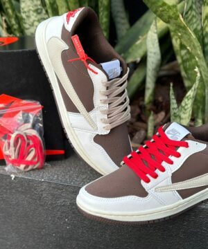 Tenis Nike Air Jordan 1 Retro Low Travis Scott Premium 1