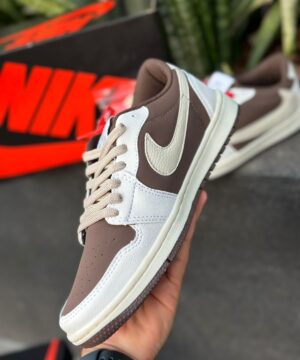 Tenis Nike Air Jordan 1 Retro Low Travis Scott Premium 3