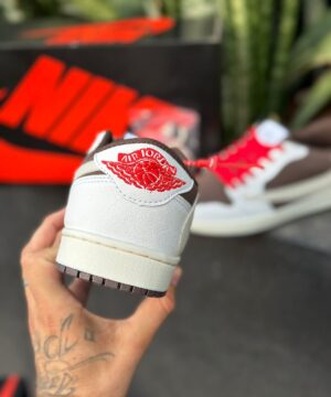 Tenis Nike Air Jordan 1 Retro Low Travis Scott Premium 6
