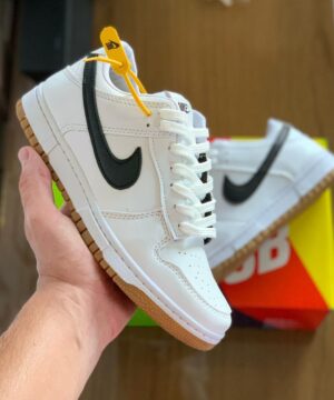 Tenis Nike SB Dunk Grade Fechada 23