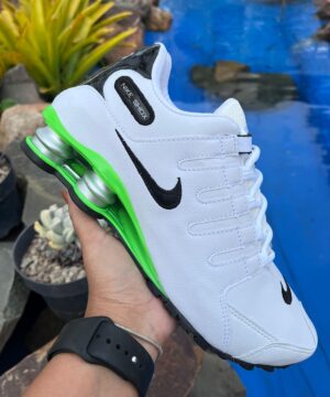 Tenis Nike Shox NZ Molas Premium Masculino 3