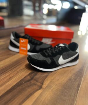 Tenis Nike Vortex 1 Masculino 11