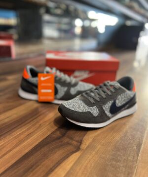 Tenis Nike Vortex 1 Masculino 4