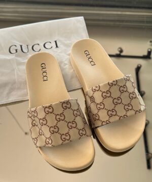 Slide Gucci 3