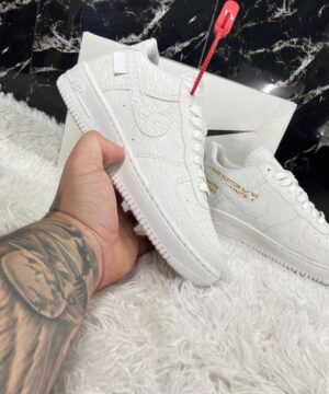 Tenis Nike Air Force LV Branco Grade Fechada 2