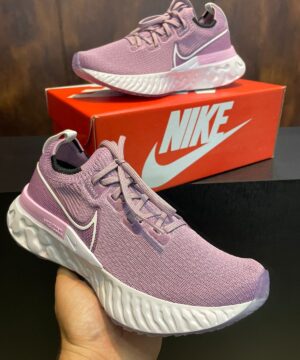 Tenis Nike Infinity React Premium Grade Fechada 10