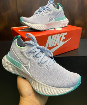 Tenis Nike Infinity React Premium Grade Fechada 12