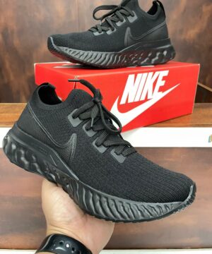 Tenis Nike Infinity React Premium Grade Fechada 8