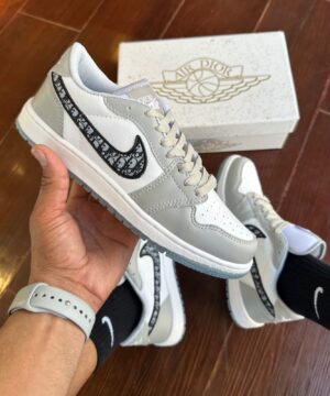 Tênis Nike SB Dior Grade Fechada
