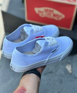 Tenis Vans Authentic Premium 2