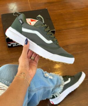 Tenis Vans Ultrarange Premium 2