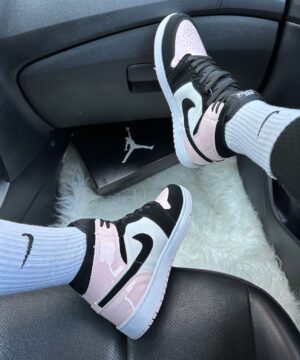 Bota Jordan Preto Rosa Premium Feminina 2