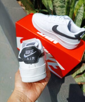 Tenis Nike Air Force Infantil 3