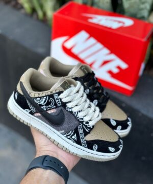 Tenis Nike SB Dunk Infantil Travis Scott Cactus 2
