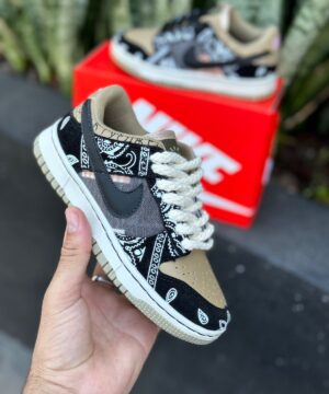 Tênis Nike SB Dunk Infantil Travis Scott Cactus