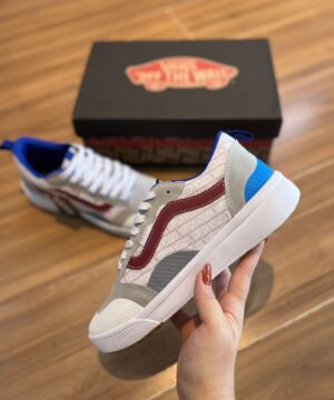 Tênis Vans UltraRanger EXO Branco Cinza Vermelho Premium Masculino