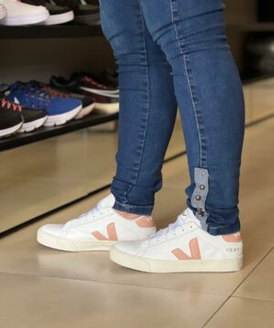 Tênis Vert de Couro Feminino