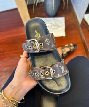 Papete Louis Vuitton Couro Premium Feminina 1