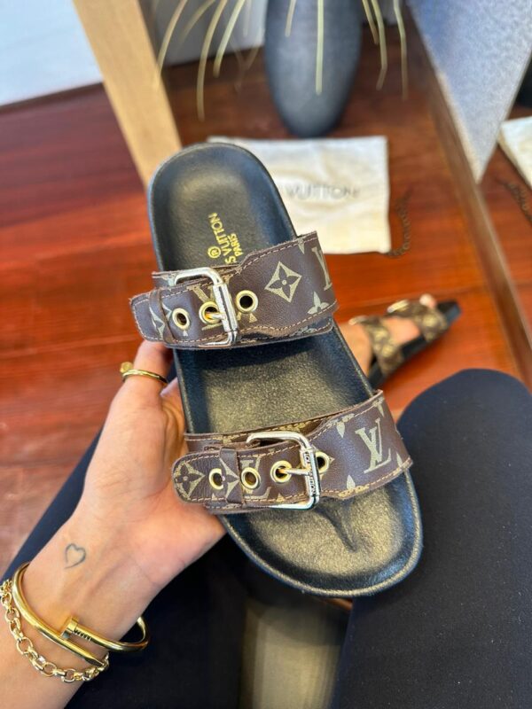 Papete Louis Vuitton Couro Premium Feminina 1