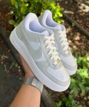 Tenis Nike Feminino Grade Fechada 4