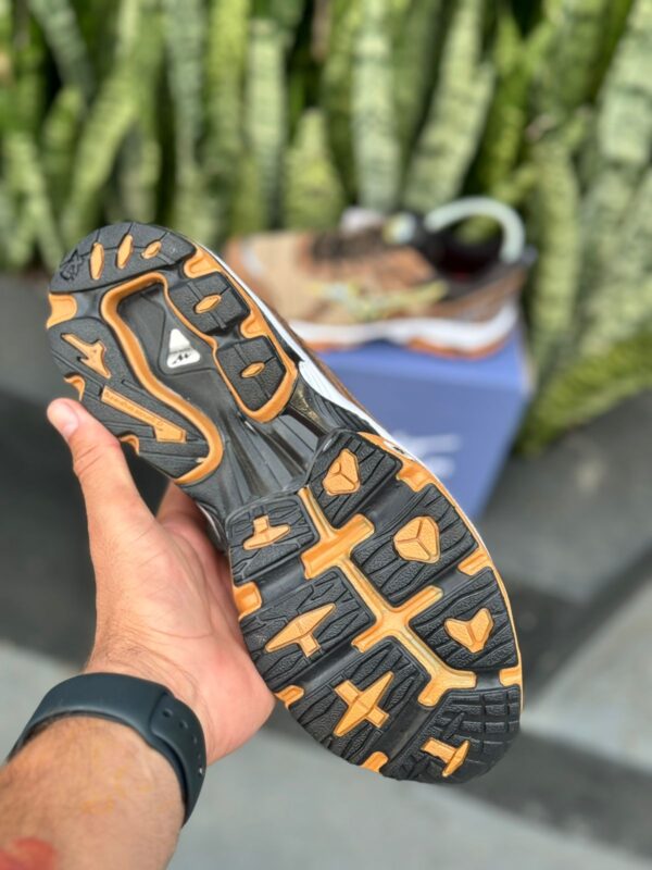 Tenis Mizuno Nirvana 9 Premium Masculino Laranja 5