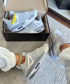 Tenis Nike Jordan Retro 04 Premium Feminino 7