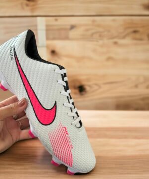 Chuteira Nike Campo Grade Fechada Masculino 1