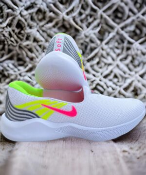 Sapatilha Nike Primeira Linha Feminina Grade Fechada 4