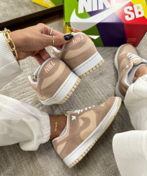 Tenis Feminino Nike Dunk Low Pro Premium 5