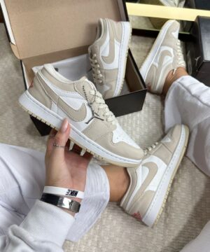 Tênis Nike Jordan Low Bege Branco Feminino Premium