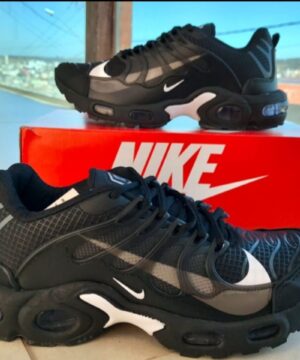 Tênis Nike TS Masculino Premium Grade Fechada