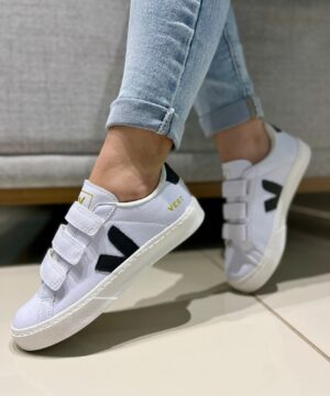 Tenis Vert Velcro Feminino Grade Fechada 4